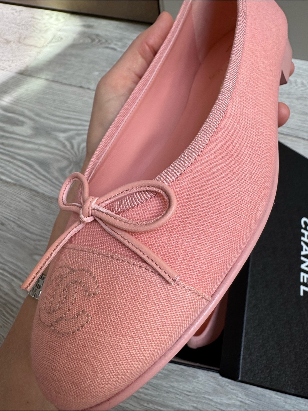NWT CHANEL Coral Pink Canvas Ballet Flats with Bow - Picture 9 of 9